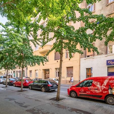 Mini Ultra Central Studio Budapest Exterior photo
